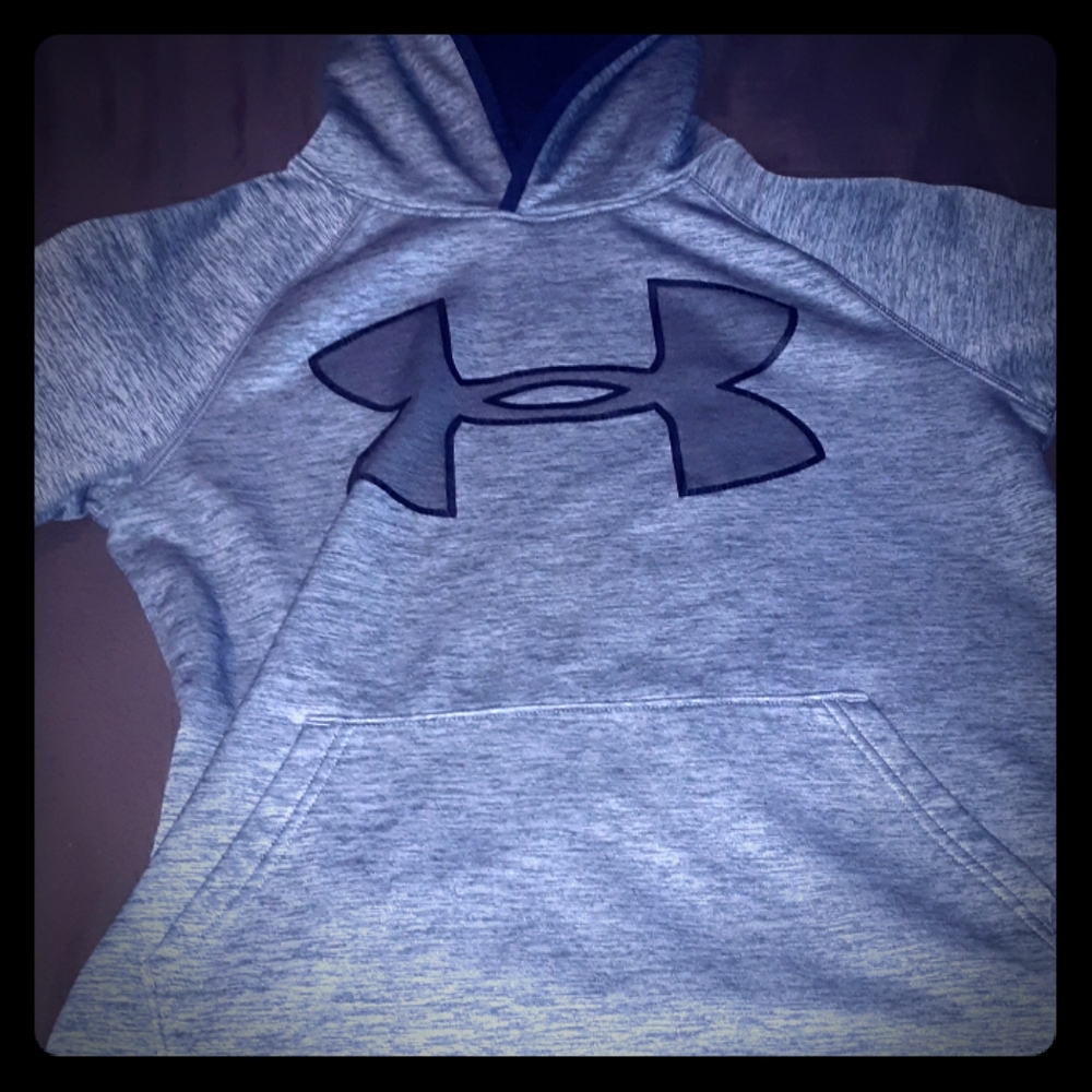 Under amor hoodie